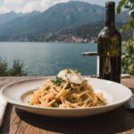 Rezeptidee Wein zum Essen Spaghettoni ein Glas mit Bottarga und ein Glas Lugana